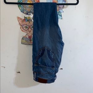 3/$20 High waisted Hollister Jeans